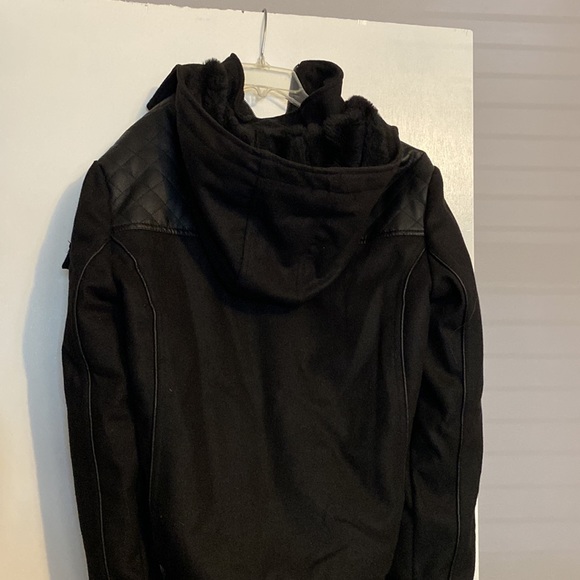 North Zone Men’s Coat with Removable Hood - Picture 5 of 6